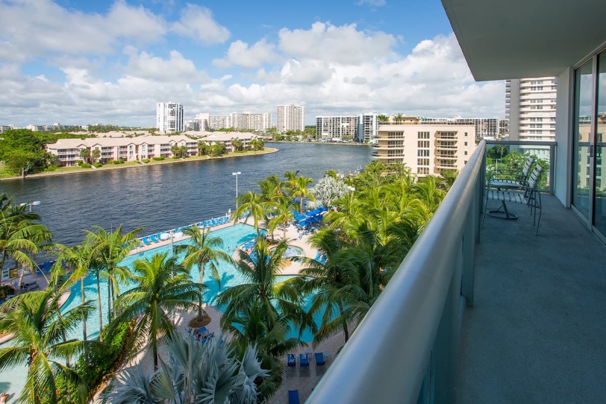 DoubleTree Resort by Hilton Hollywood Beach, Hotel in Hallandale Beach