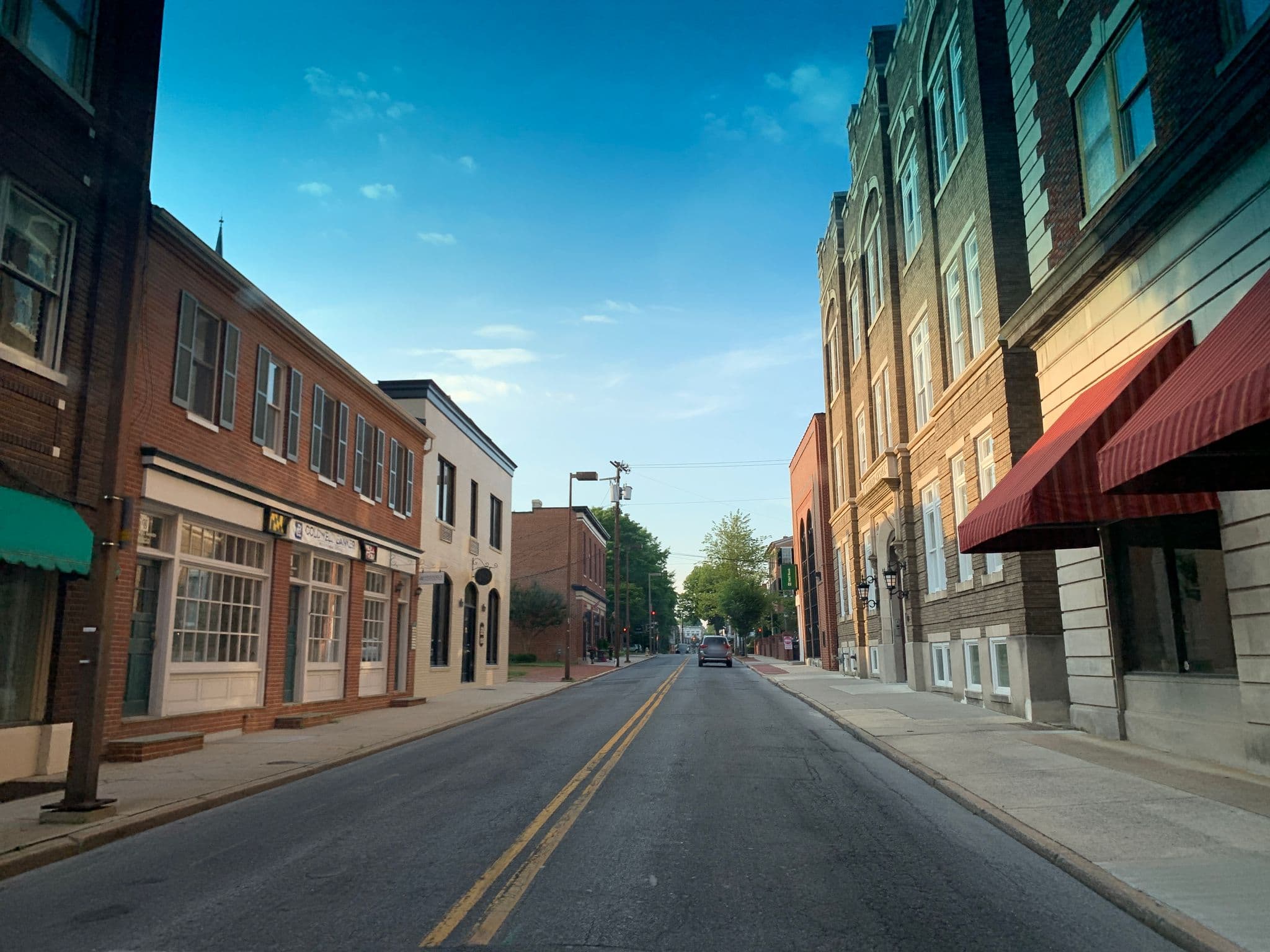 Street view near Francis Scott Key Hotel, Frederick — © mdroads (CC BY-SA · Mapillary)