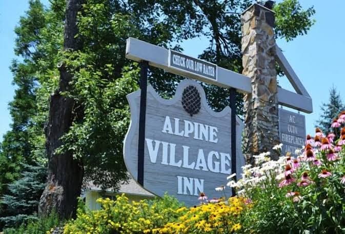 Alpine Village Inn, Motel in Blowing Rock