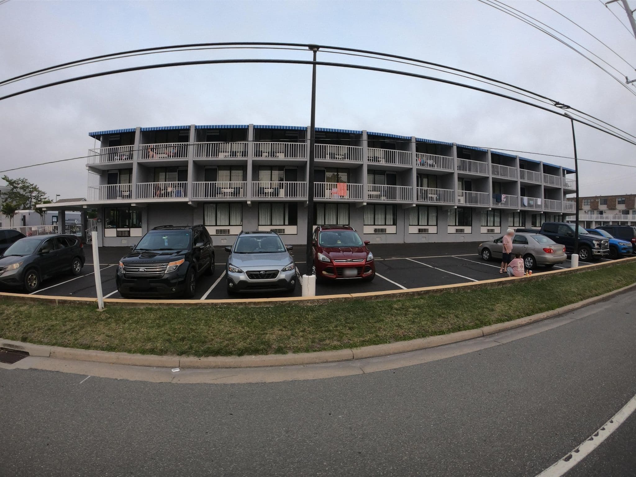 Street view near Fenwick Islander Motel, Bethany Beach — © roadgeek_md99 (CC BY-SA · Mapillary)
