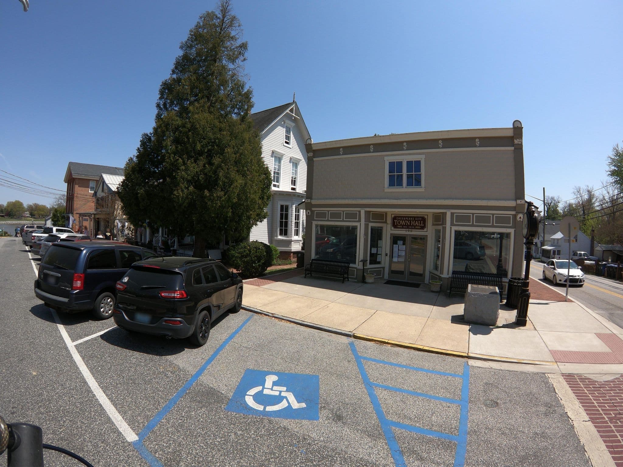 Street view near Doc Smithers Guest House, Elkton — © roadgeek_md99 (CC BY-SA · Mapillary)