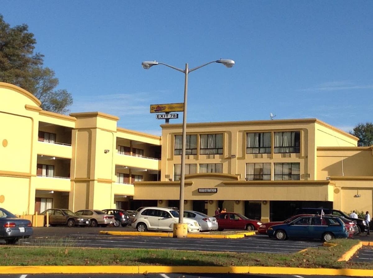 Diamond Inn & Suites, Motel in Richmond