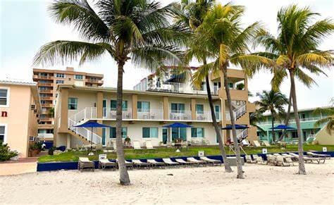Enchanted Isle Resort, Hotel in Hallandale Beach