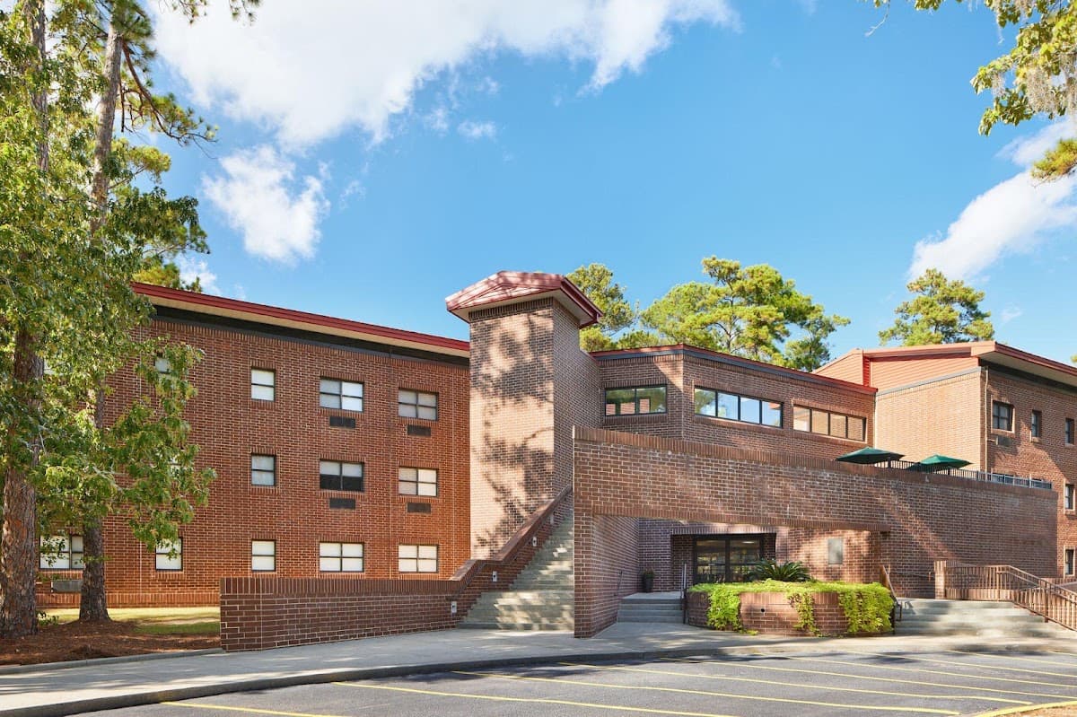 IHG Army Hotels Main Lodge, Hotel in Fort Stewart