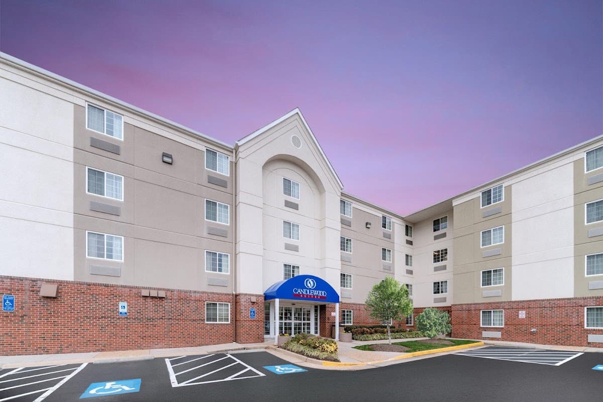 Candlewood Suites Washington Dulles Herndon, Hotel in Floris