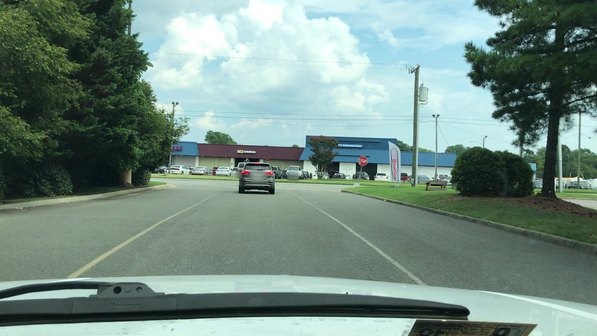 Street view near Hampton Inn Richmond-Midlothian Turnpike, Bon Air — © lvl5 (CC BY-SA · Mapillary)