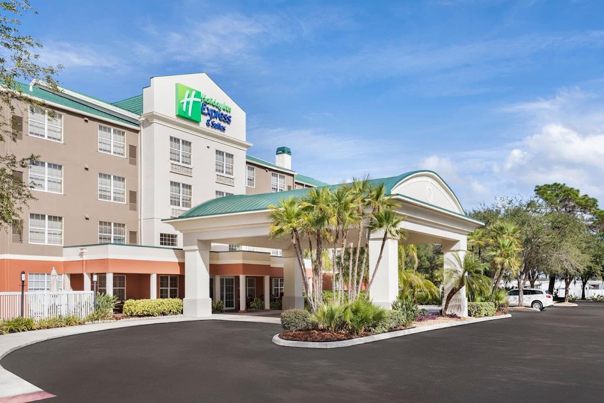 Holiday Inn Express & Suites Sarasota East - I-75, Hotel in Bee Ridge
