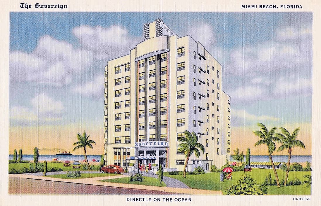 Soho Beach House (via Wikimedia Commons, Public domain)