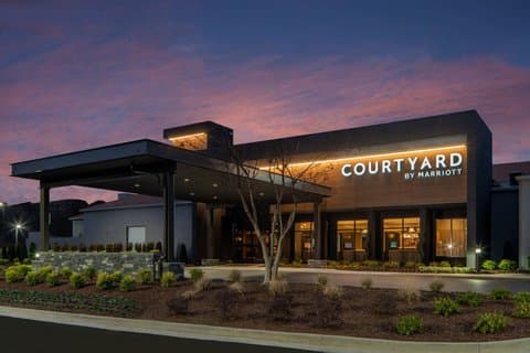 Courtyard Nashville Airport, Hotel in Hermitage