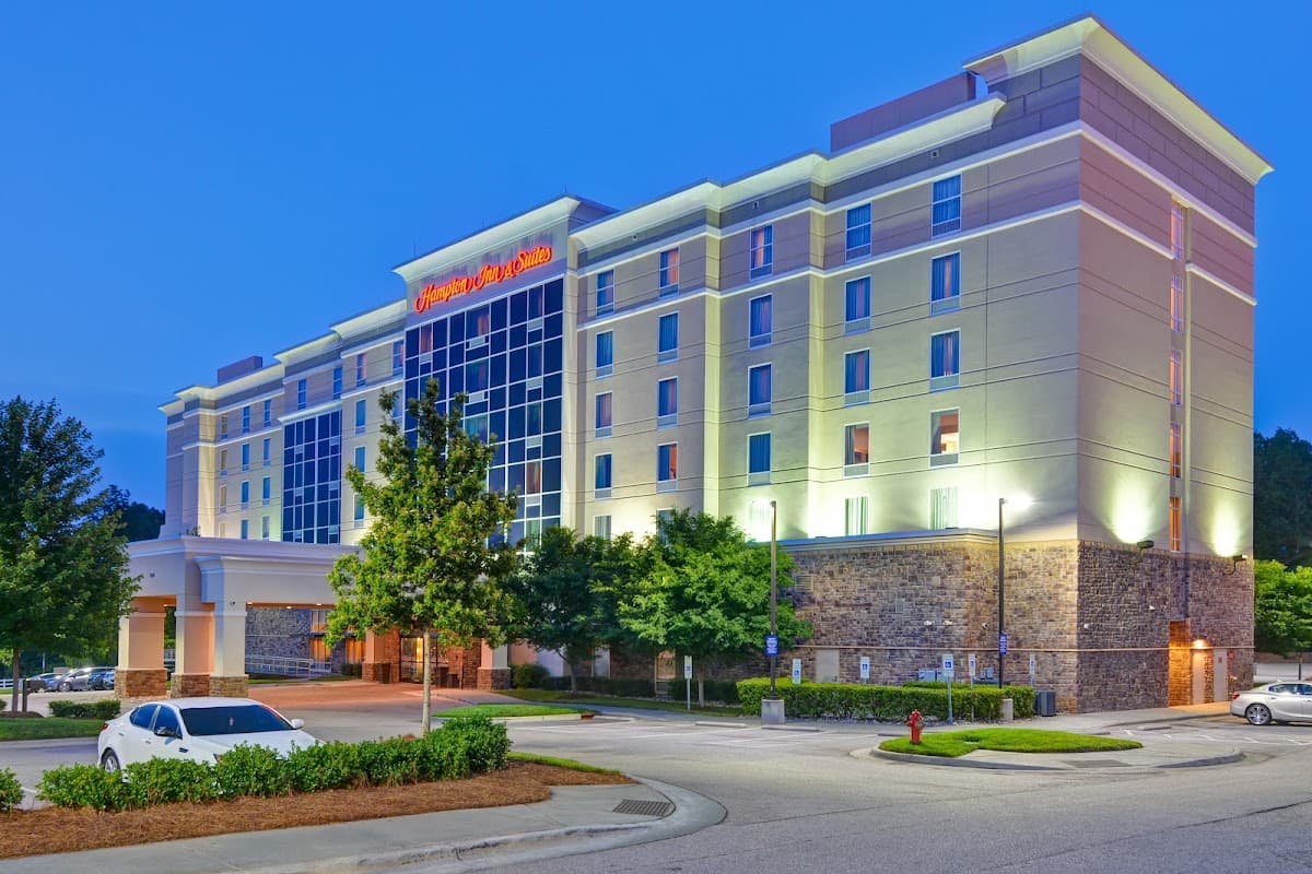 Hampton Inn & Suites Raleigh/Crabtree Valley, Hotel in West Raleigh