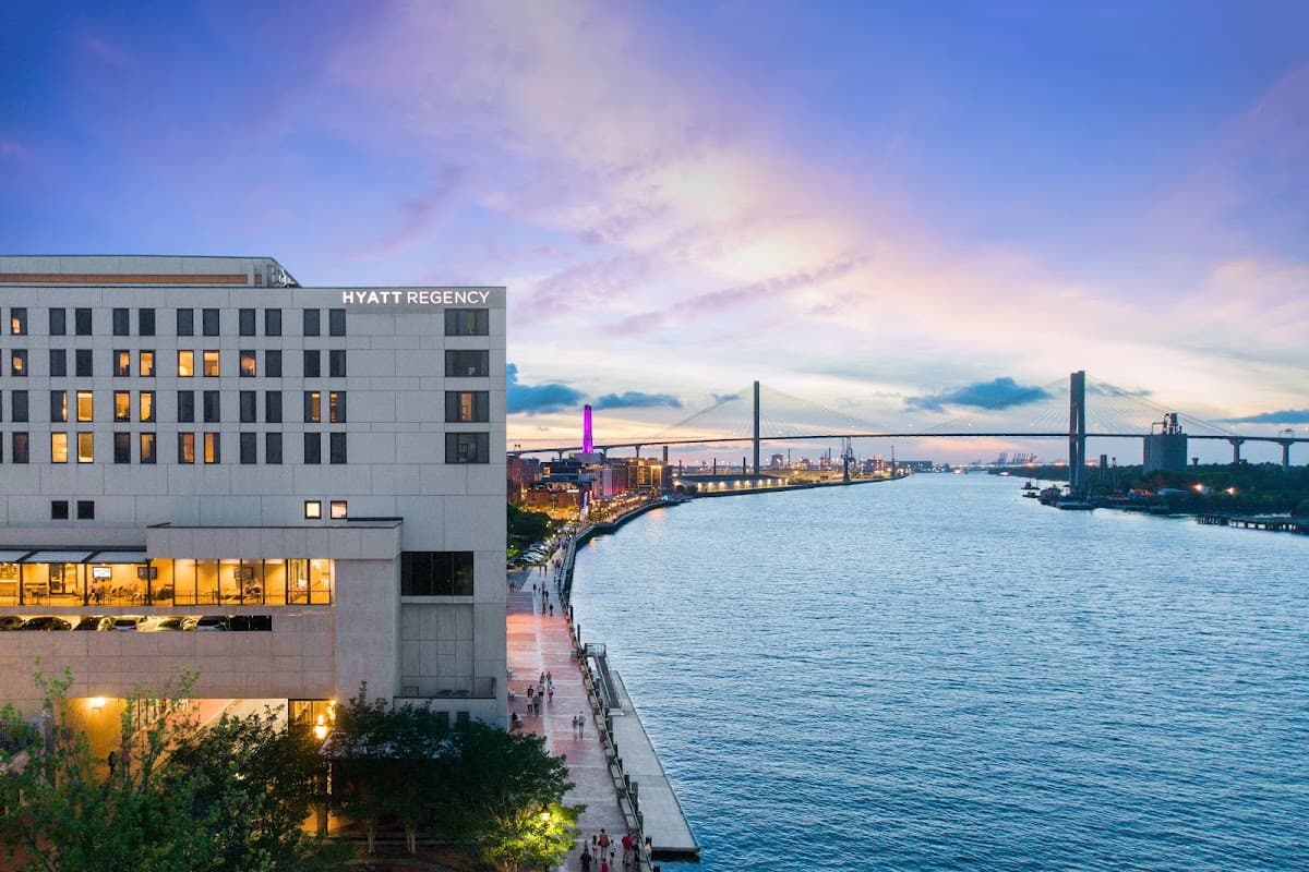 Hyatt Regency Hotel, Hotel in Savannah
