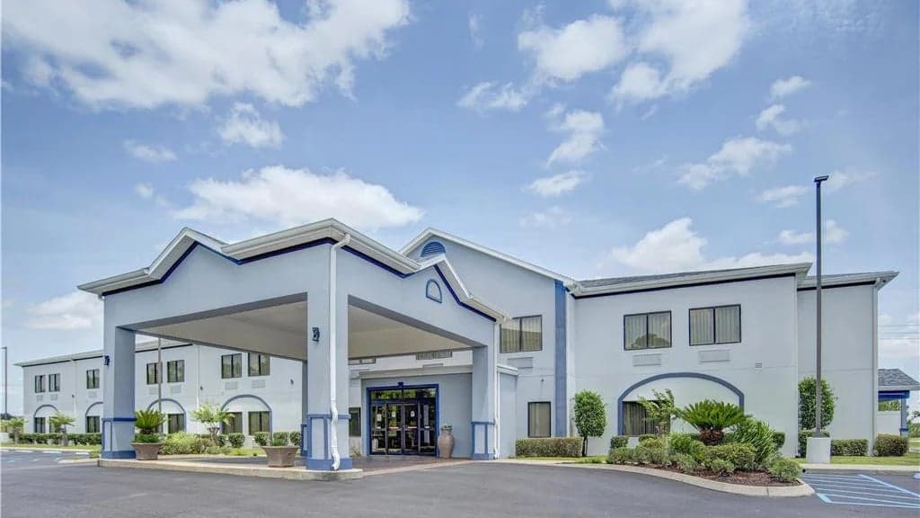 Best Western Plus Opp Inn, Hotel in Opp