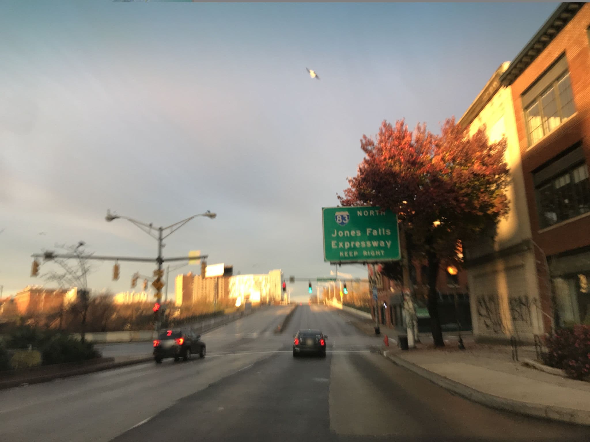 Street view near Motel 6, Charles North — © mdroads (CC BY-SA · Mapillary)