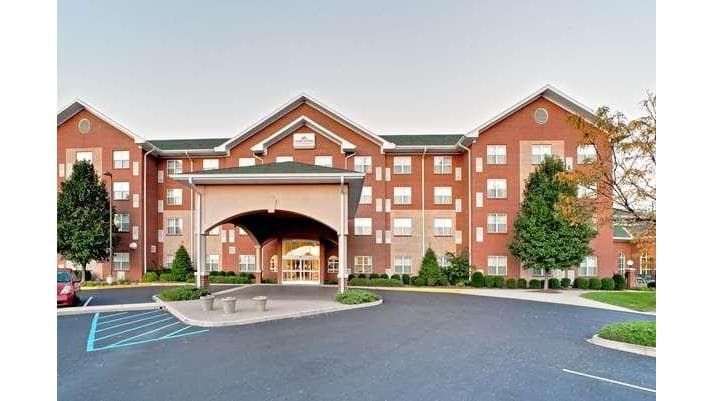 Hawthorn Suites by Wyndham Louisville East, Hotel in Beechwood Village