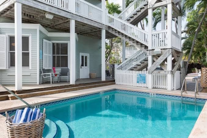 The Southernmost Inn, Motel in Key West