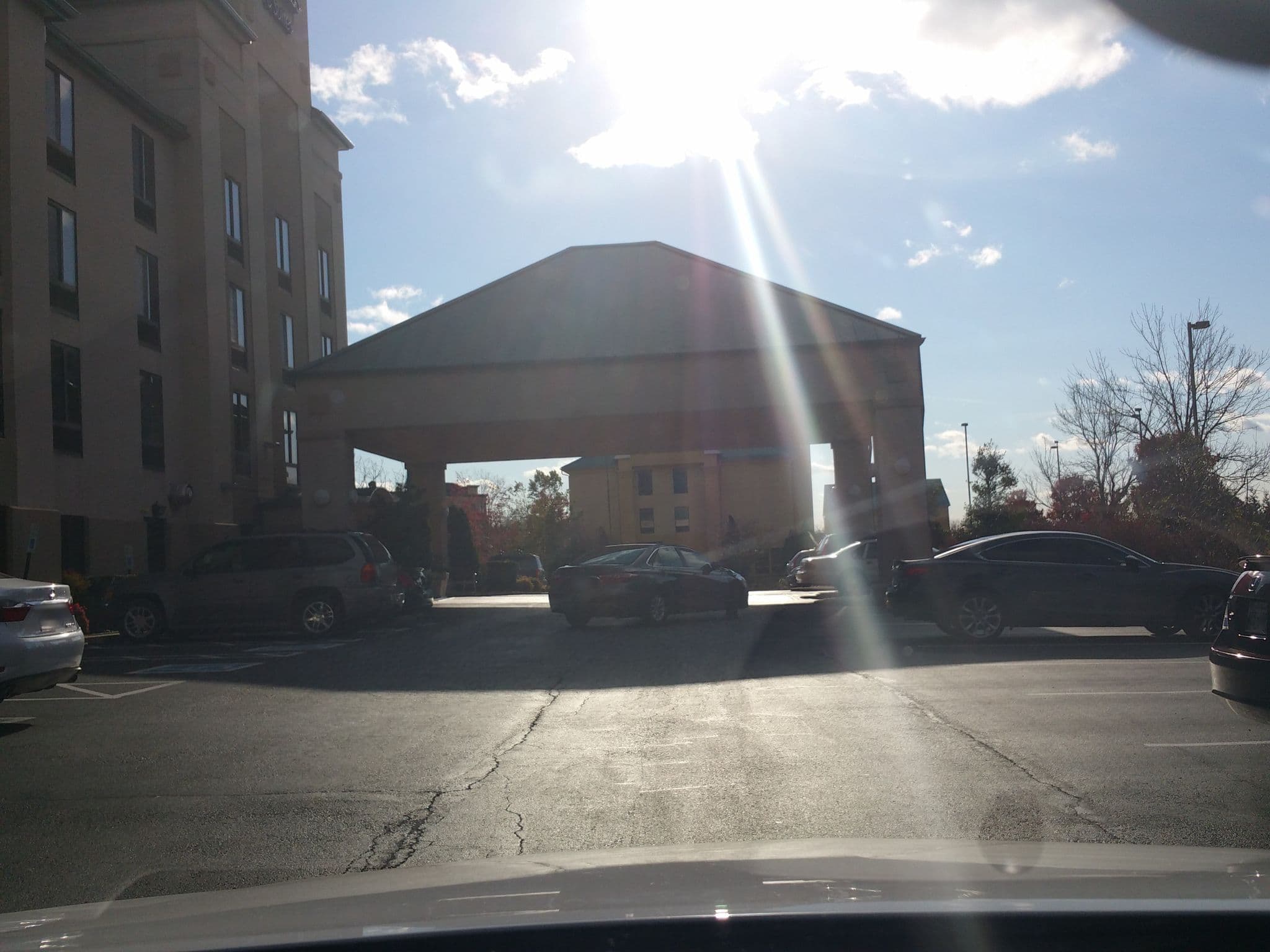 Street view near Holiday Inn Express and Suites, Douglass Hills — © noliver (CC BY-SA · Mapillary)