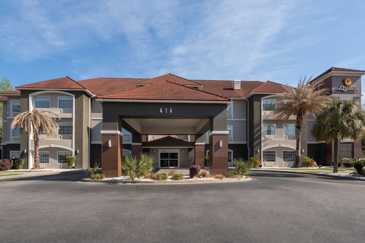 La Quinta Inn & Suites Savannah Airport - Pooler, Hotel in Pooler
