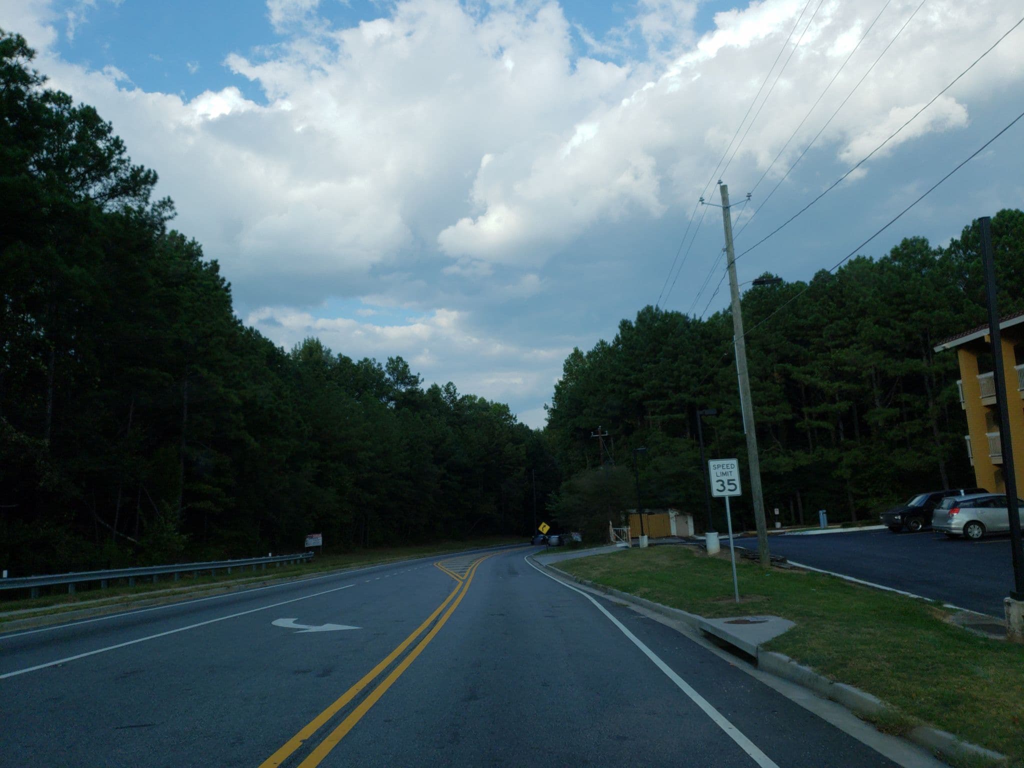 Street view near Super 8, Mableton — © jackdripper (CC BY-SA · Mapillary)