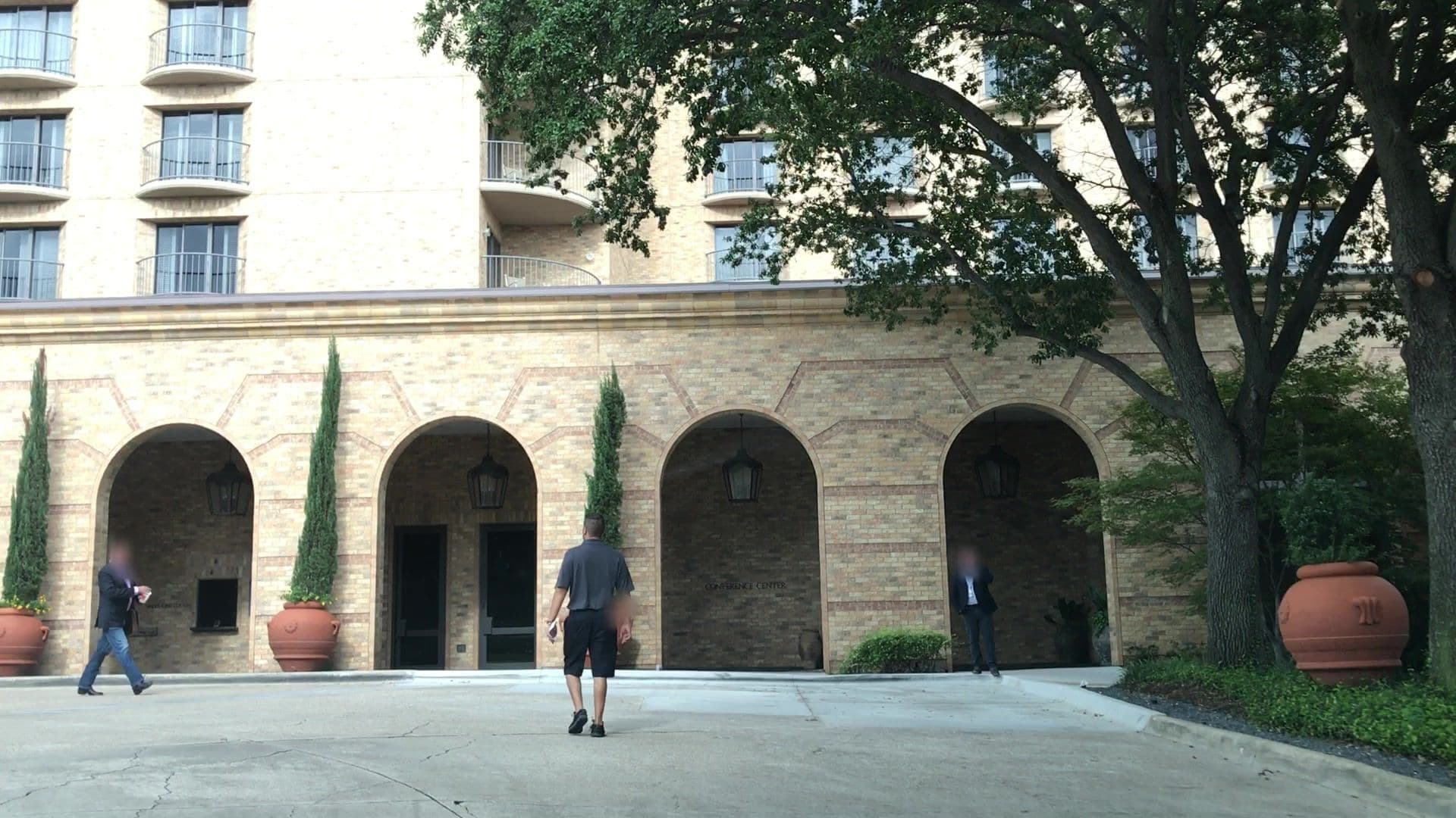 Street view near The Ritz-Carlton Dallas, Las Colinas, Irving — © lvl5 (CC BY-SA · Mapillary)