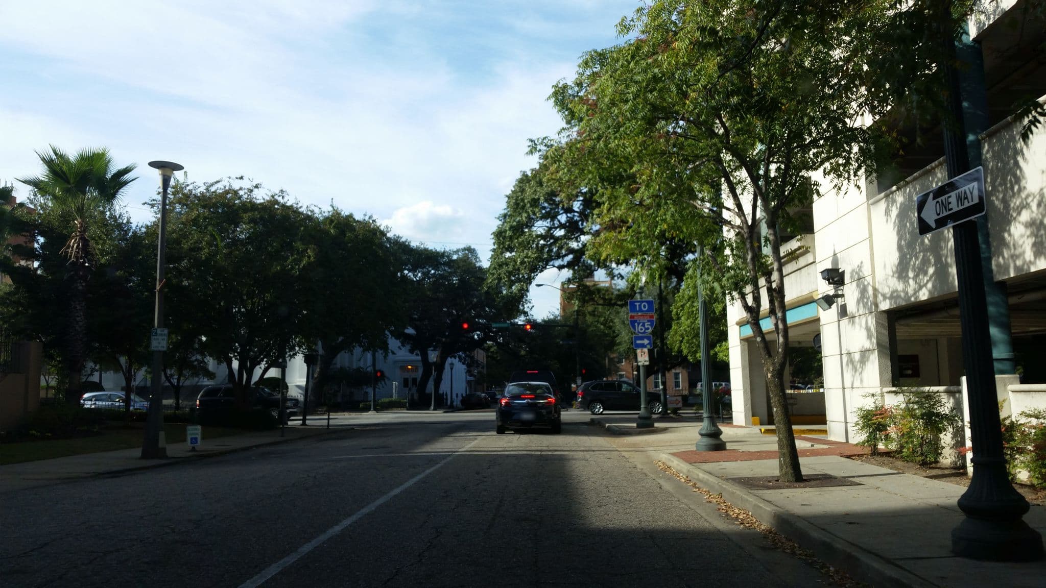 Street view near Holiday Inn, Mobile — © caboosey (CC BY-SA · Mapillary)