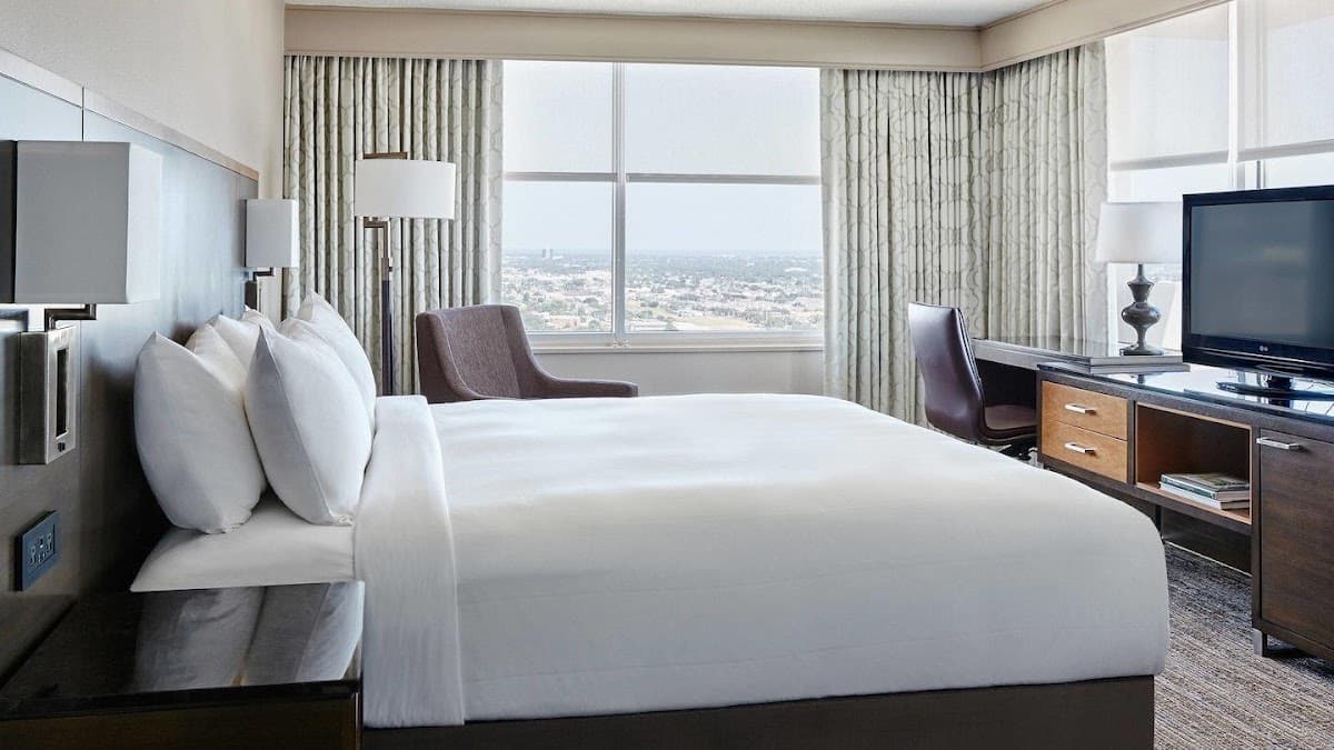 New Orleans Marriott, Hotel in New Orleans