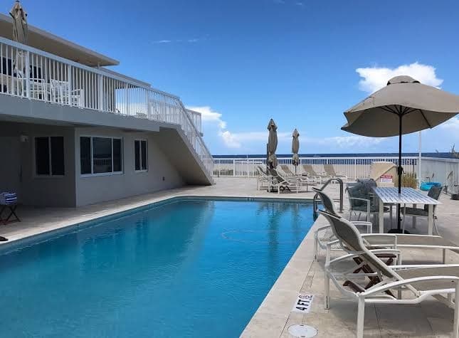 Le Cabanon Motel, Motel in Terra Mar