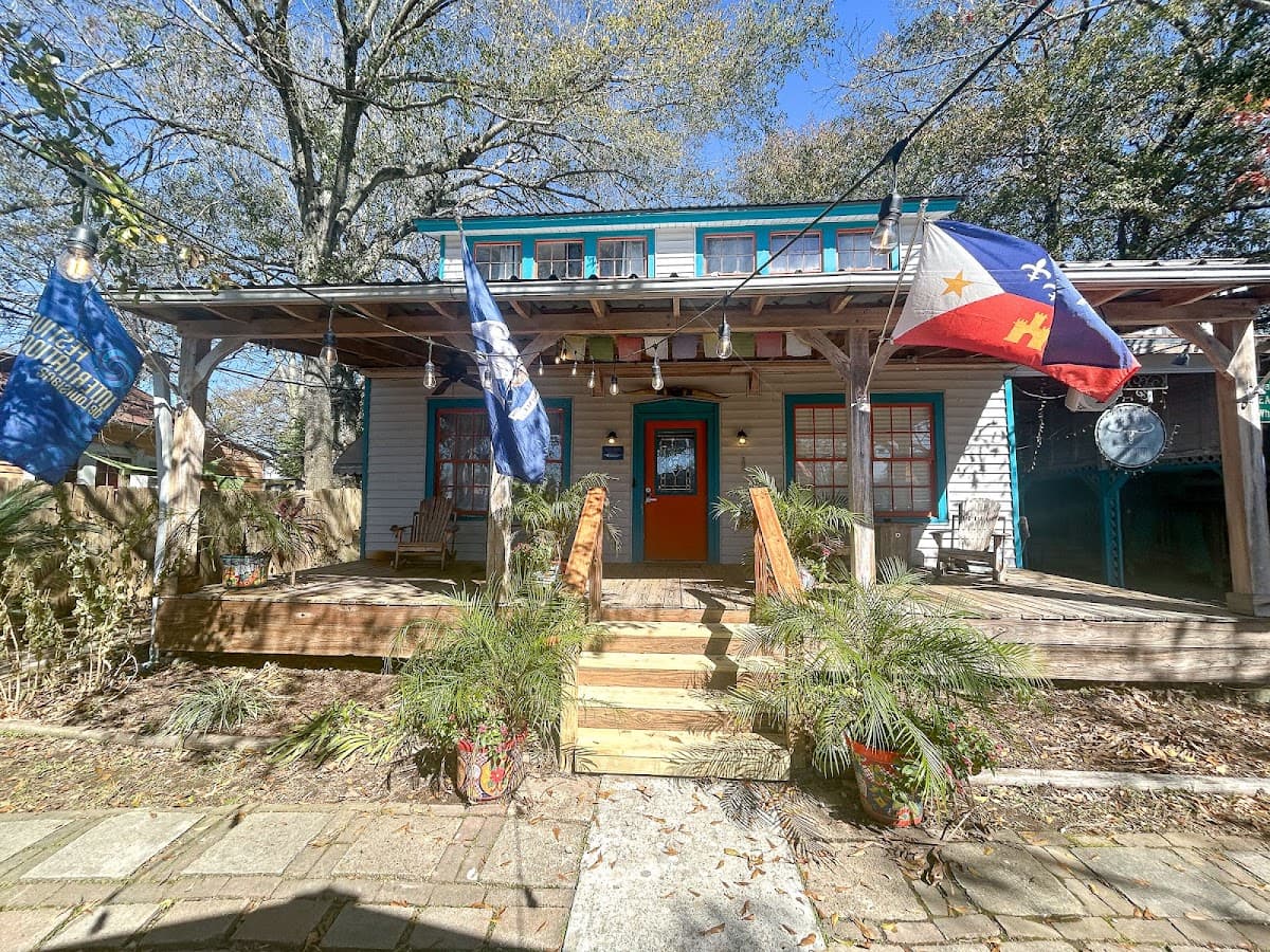 The Blue Moon Guest House, Hostel in Lafayette