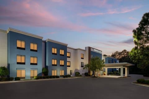 SpringHill Suites Pinehurst Southern Pines, Hotel in Pinehurst