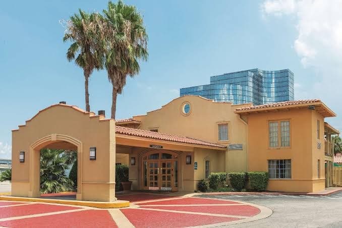 Quality Inn & Suites, Hotel in Metairie