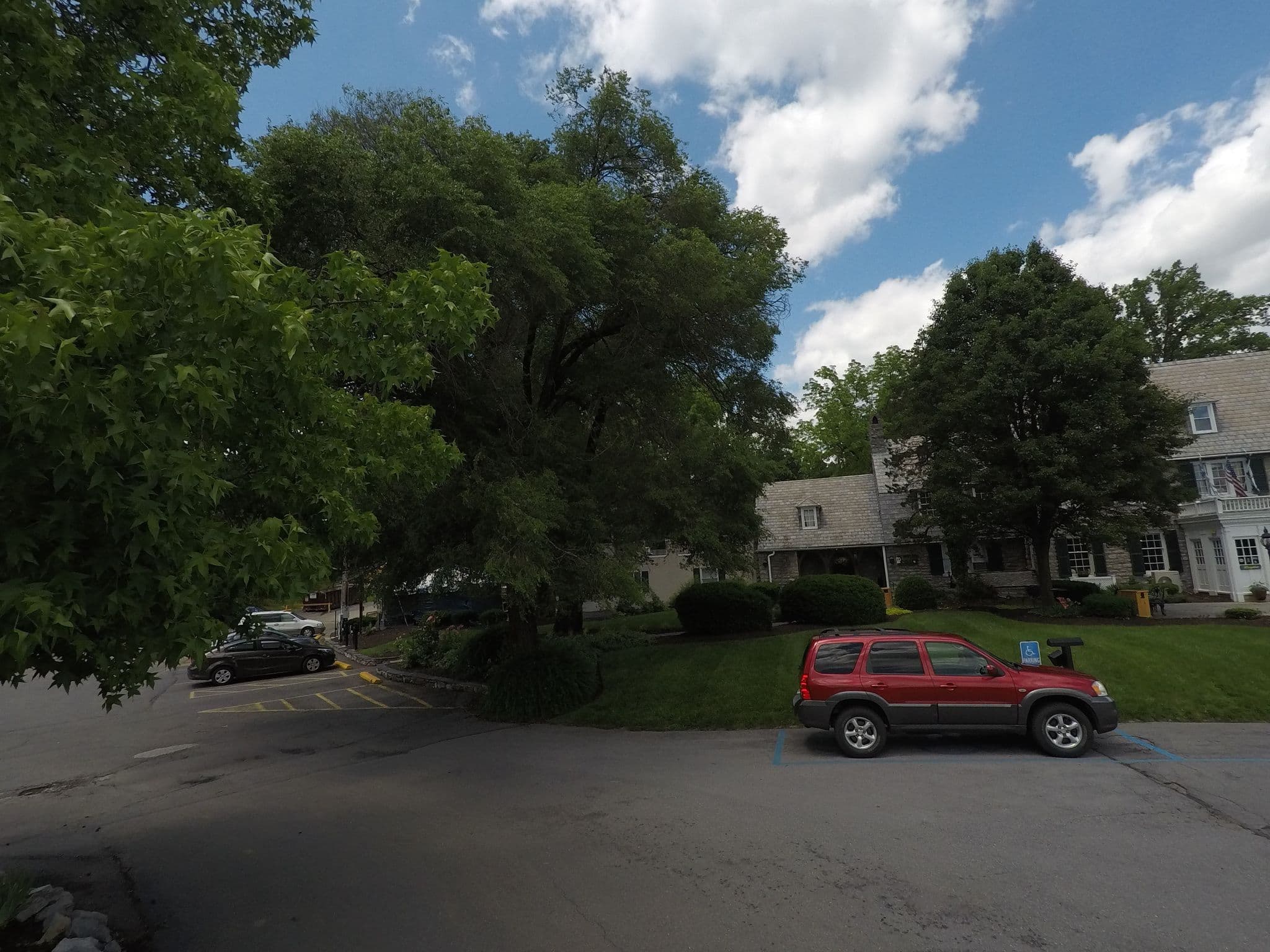 Street view near Bavarian Inn, Shepherdstown — © roadgeek_md99 (CC BY-SA · Mapillary)