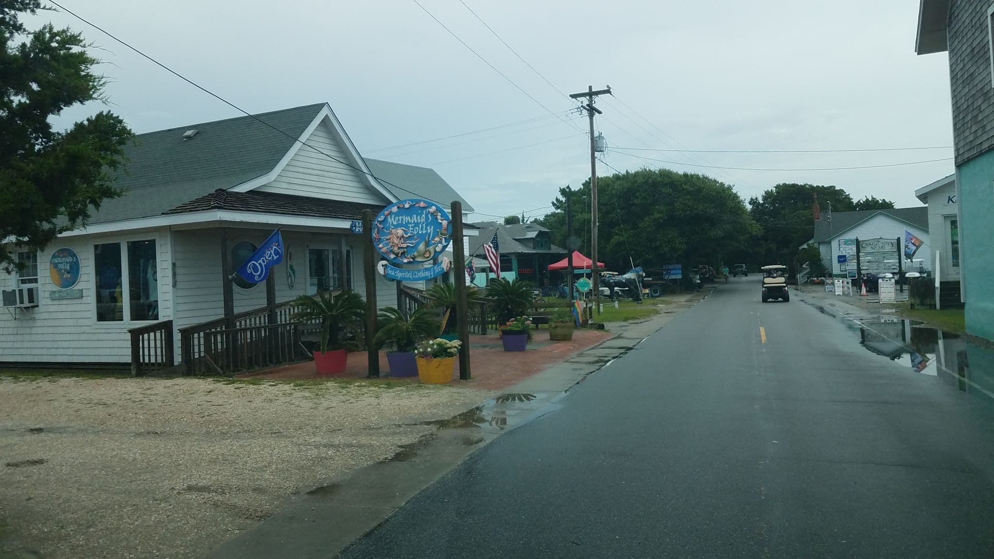 Street view near Harborside Motel, Wanchese — © jbthemilker (CC BY-SA · Mapillary)