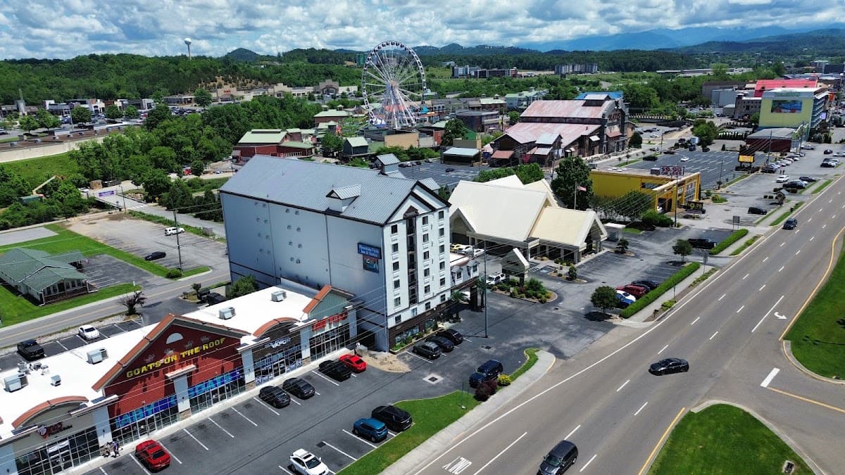 Mountain Vista Inn & Suites, Hotel in Pigeon Forge