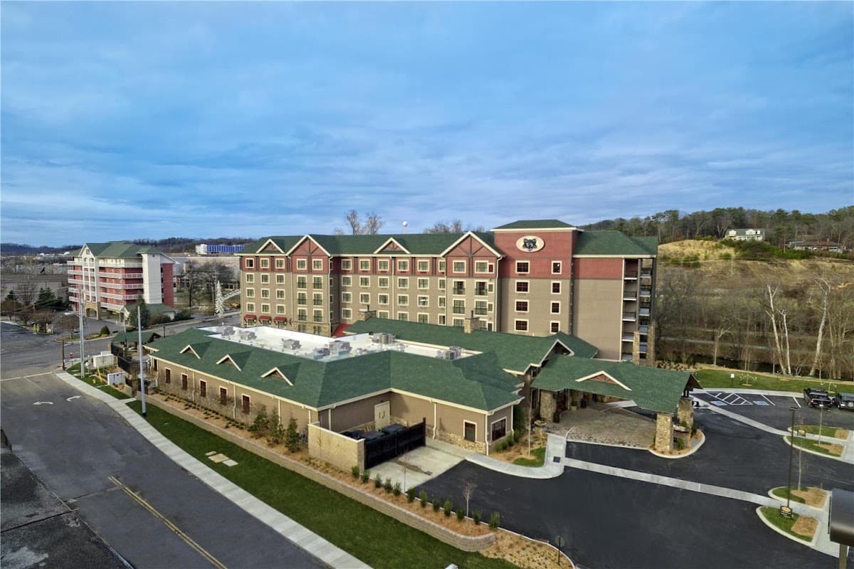 Black Fox Lodge Pigeon Forge, Tapestry Collection by Hilton, Hotel in Pigeon Forge