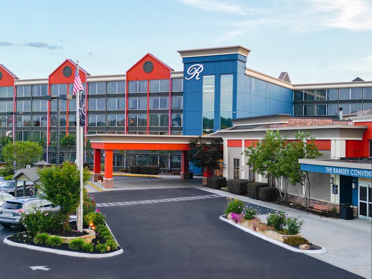 The Ramsey Hotel and Convention Center, Hotel in Pigeon Forge