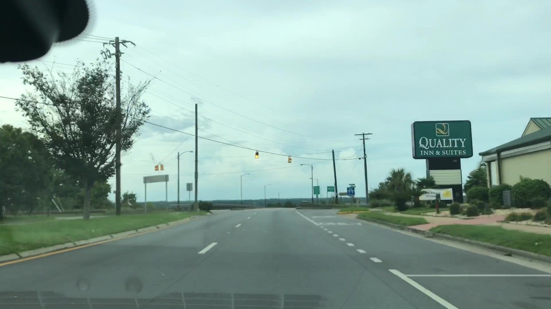 Street view near Quality Inn & Suites, Eufaula — © lvl5 (CC BY-SA · Mapillary)