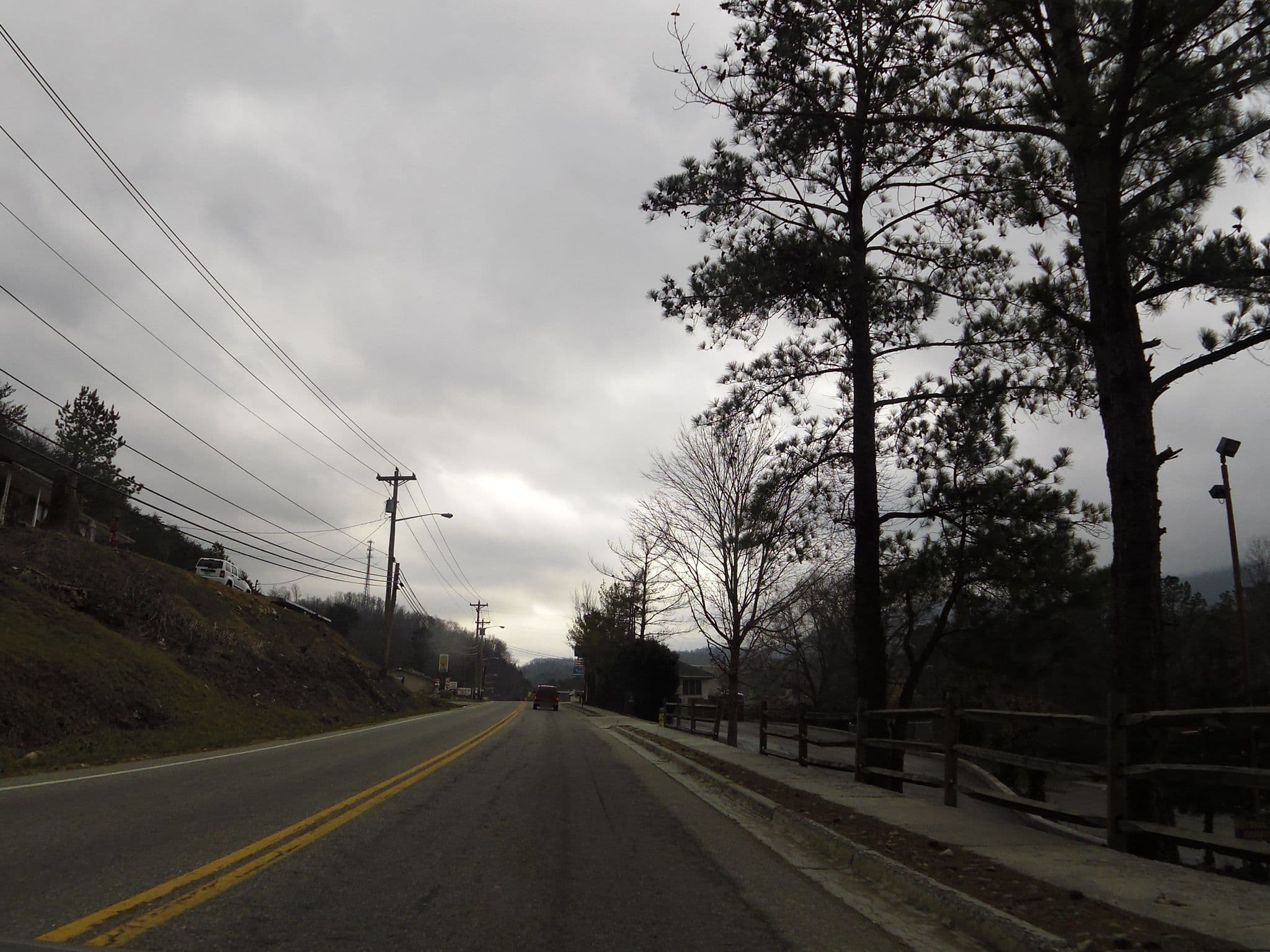 Street view near Super 8, Caryville — © allen (CC BY-SA · Mapillary)