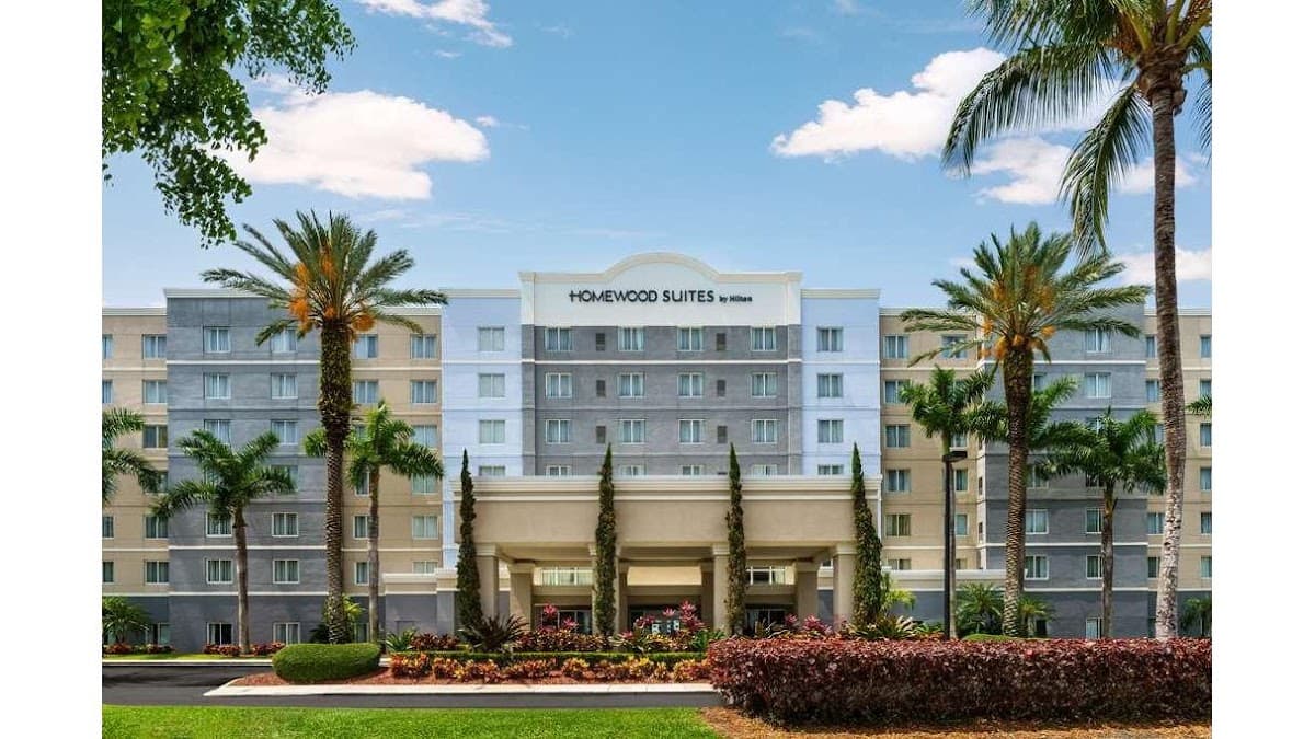 Homewood Suites by Hilton Miami-Airport/Blue Lagoon, Hotel in West Miami
