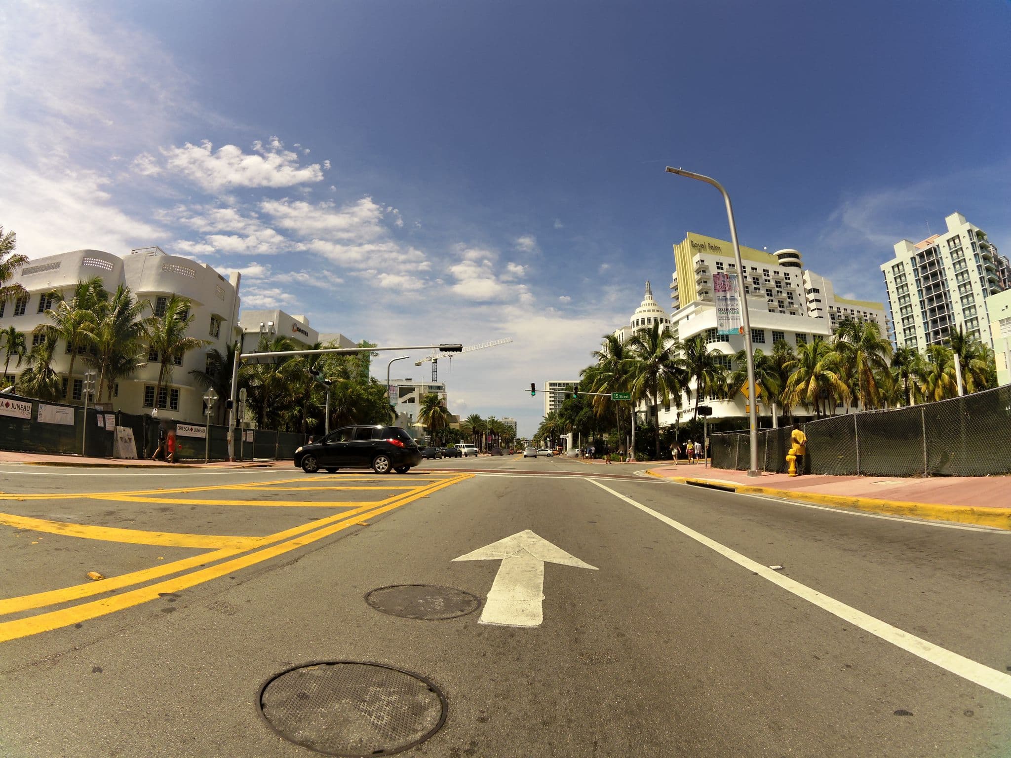 Street view near Haddon Hall Hotel, Miami Beach