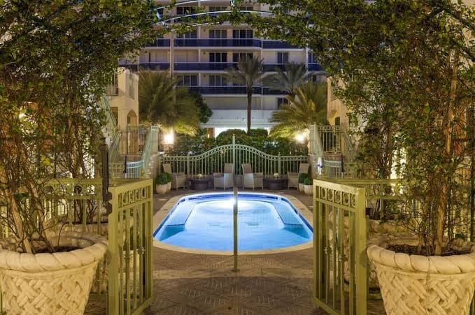 Sun Harbour Boutique Hotel, Hotel in Bal Harbour