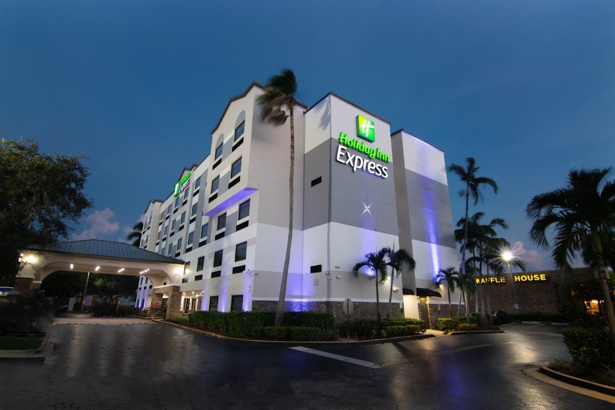 Holiday Inn Express & Suites Fort Lauderdale Airport West, Hotel in Broadview Park