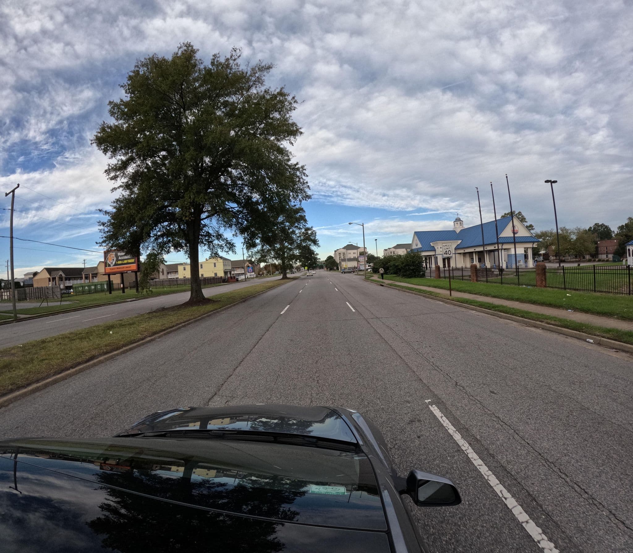 Street view near Super Value Inn Ports Mouth/Olde Town Area, Portsmouth — © vorpalblade (CC BY-SA · Mapillary)