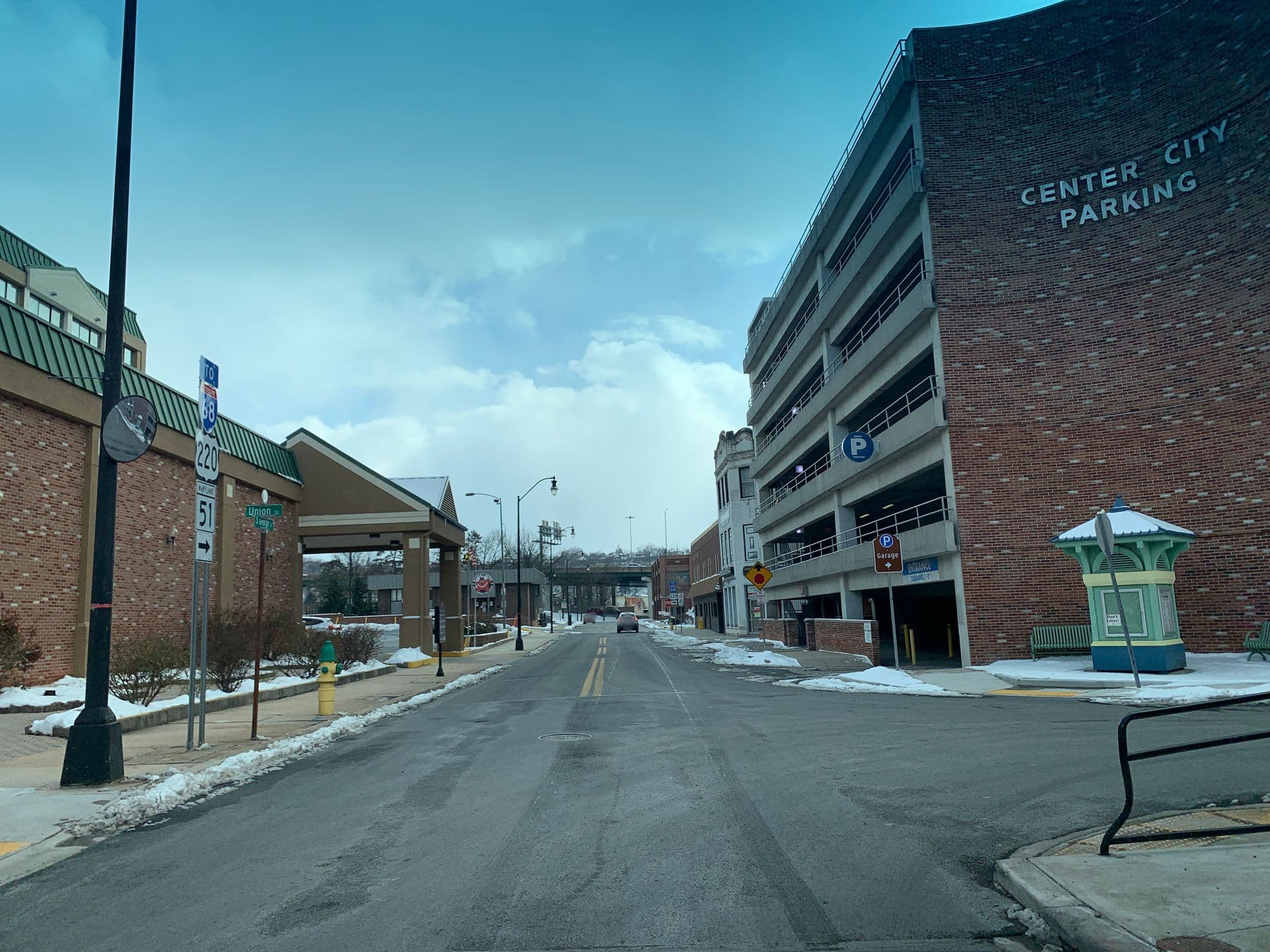 Street view near Ramada, Wiley Ford — © mdroads (CC BY-SA · Mapillary)