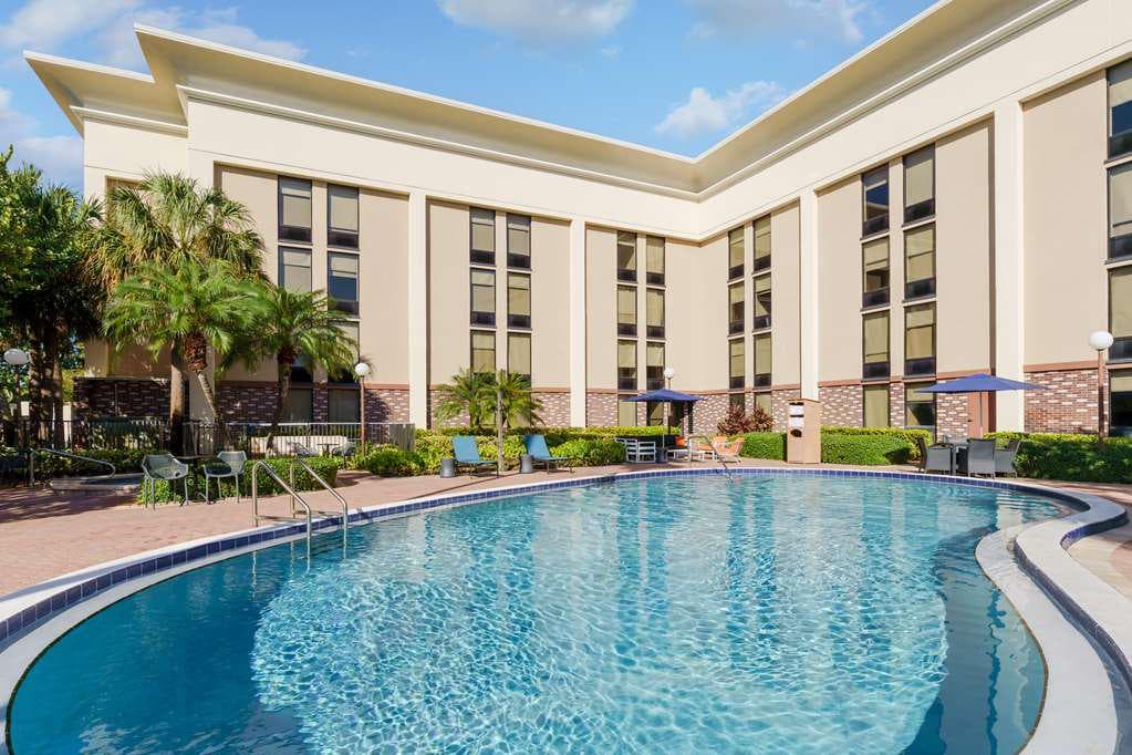Hampton Inn Ft. Lauderdale-Cypress Creek, Hotel in North Andrews Gardens