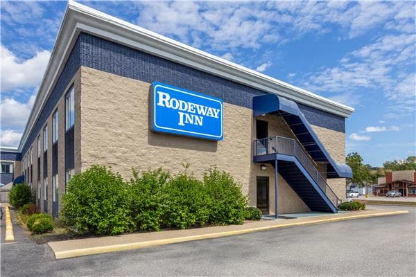 Rodeway Inn, Motel in Barboursville