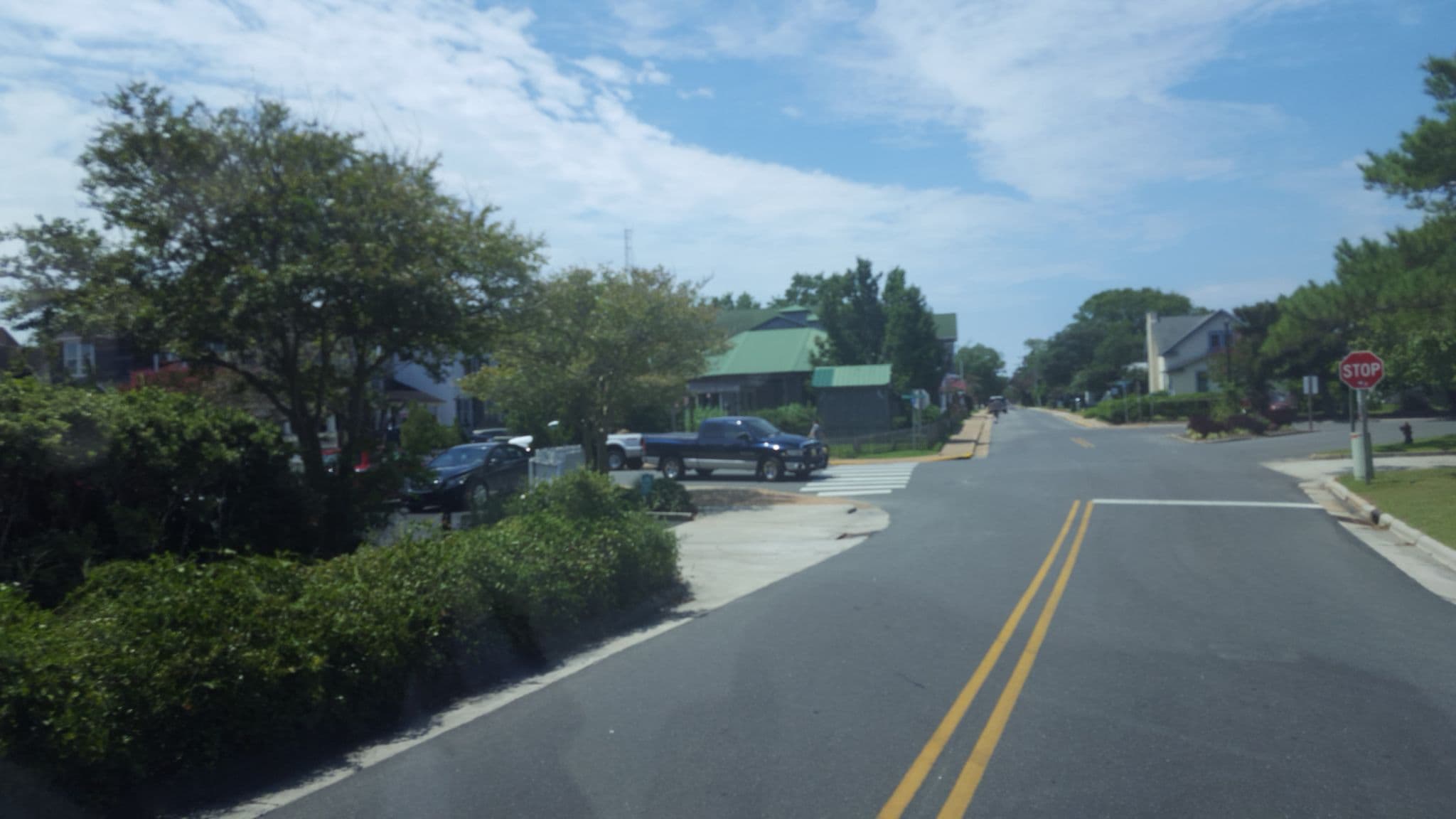 Street view near The Tranquil House Inn, Manteo — © jbthemilker (CC BY-SA · Mapillary)