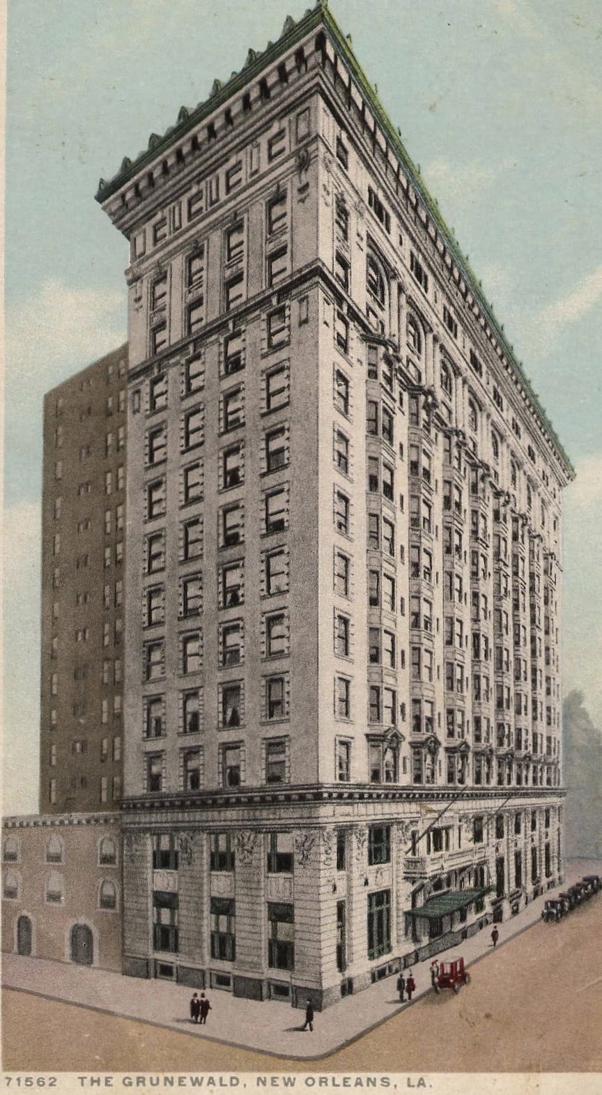 The Roosevelt New Orleans, A Waldorf Astoria Hotel (via Wikimedia Commons, Public domain)