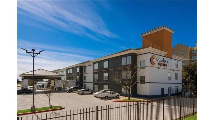 Comfort Suites North Fossil Creek, Hotel in Watauga