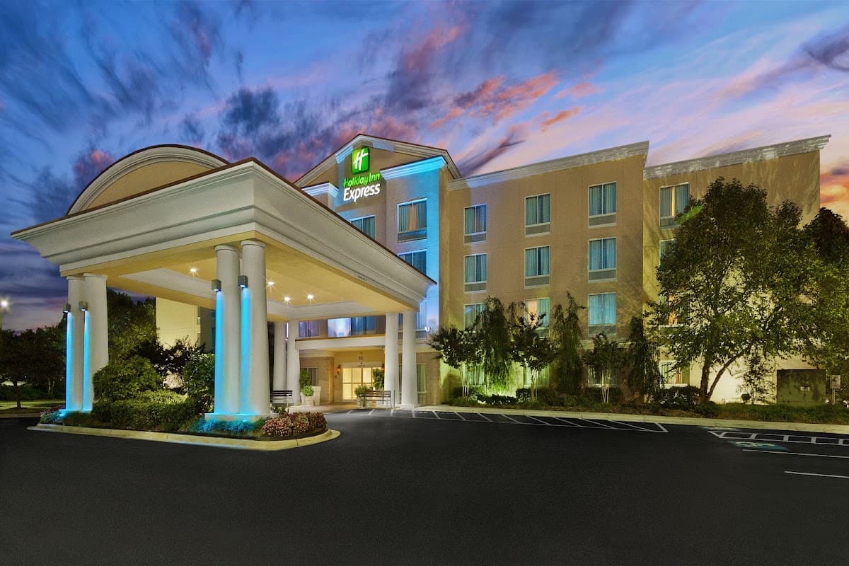 Holiday Inn Express & Suites Concord, Hotel in Kannapolis