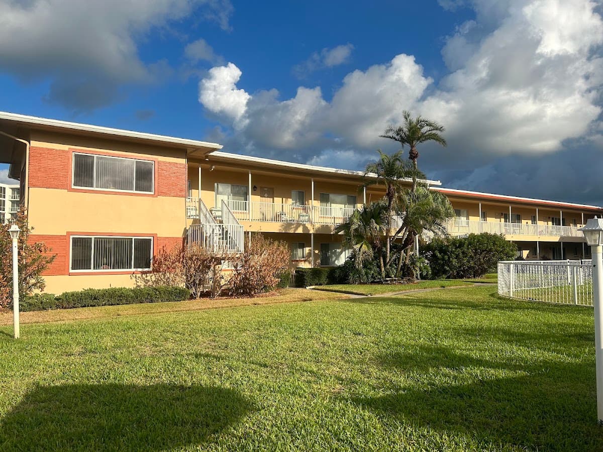 Sea Chest Motel, Motel in Treasure Island