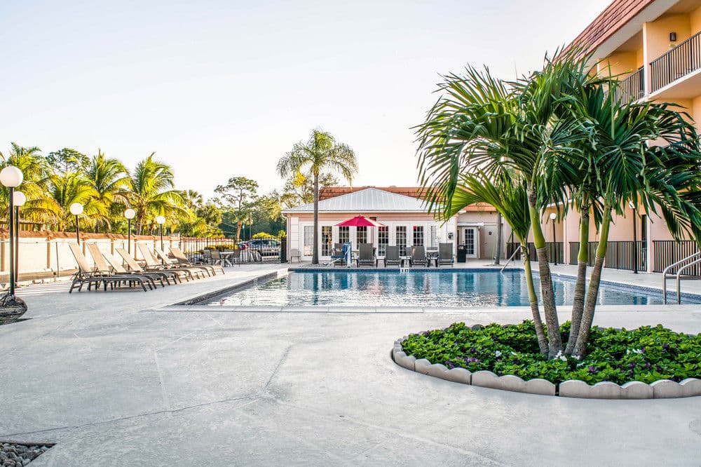 Baymont Bonita Springs Naples North, Hotel in Bonita Springs